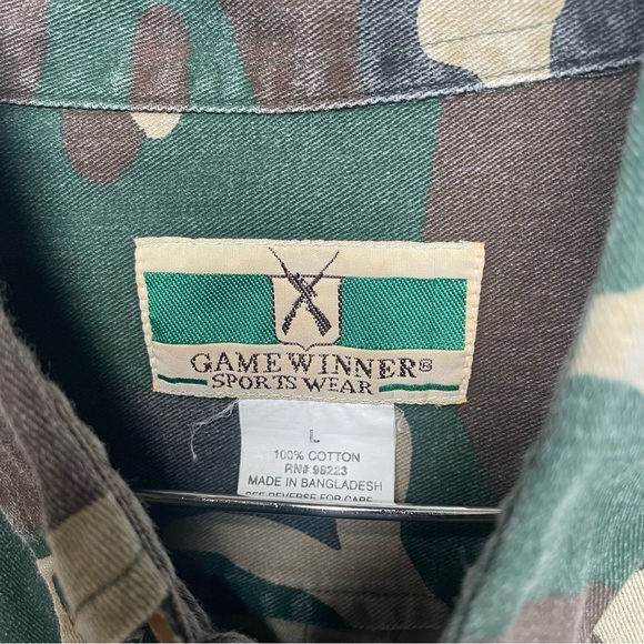 Vintage  Game Winner Camo Cargo Safari Short Sleeve Button Down - Picture 3 of 8